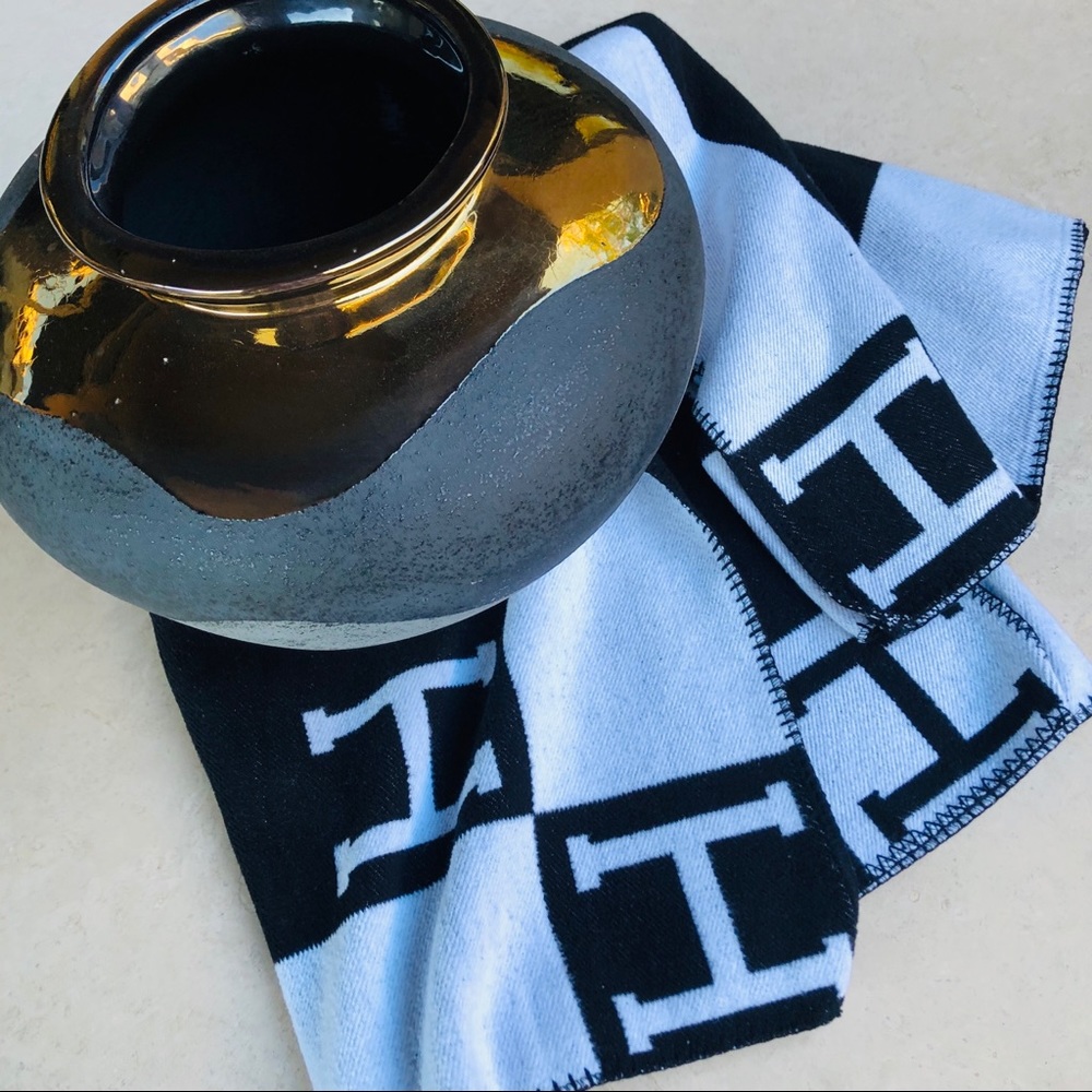 💥Make An Offer💥 Blanket